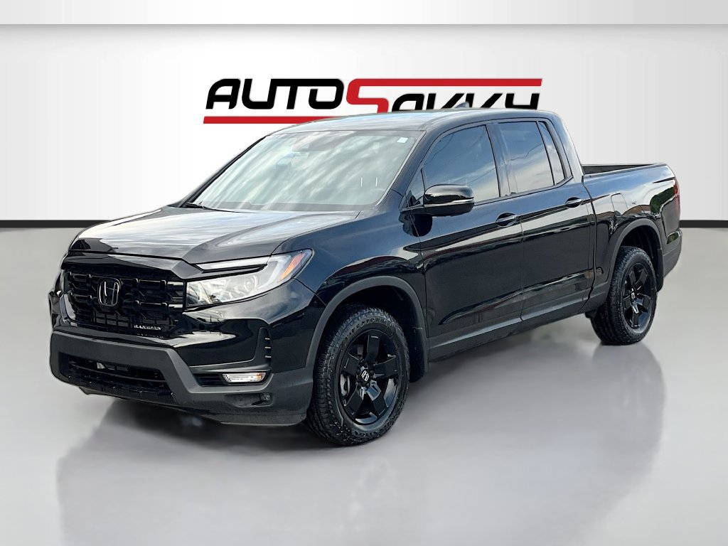 Used 2025 Honda Ridgeline Black Edition image 3