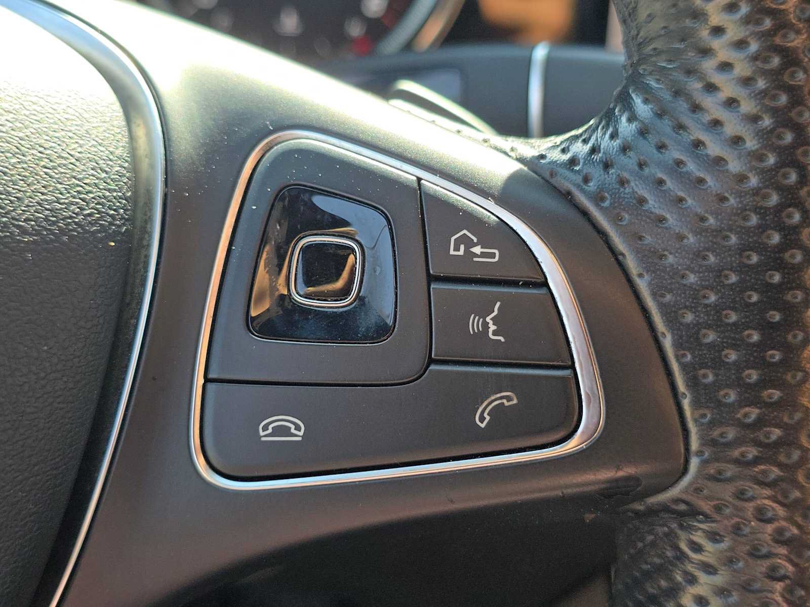 Used 2018 Mercedes-Benz E 300 image 28