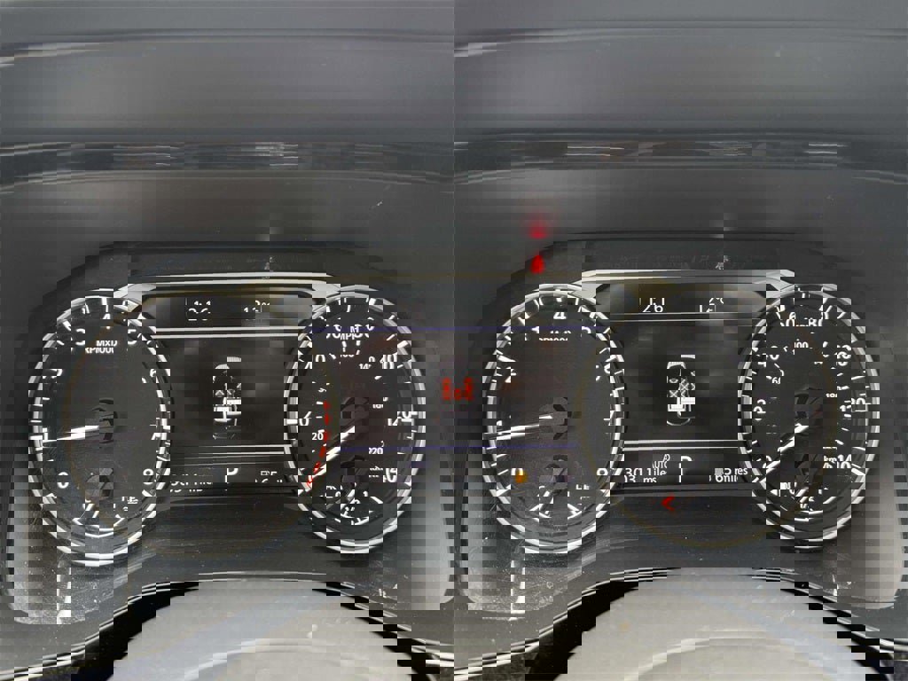 Used 2022 Nissan Pathfinder Platinum w/ Cargo Package image 26