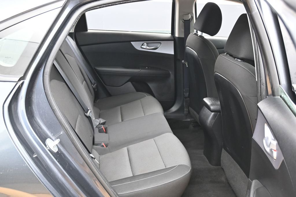 Used 2024 Kia Forte LXS FWD image 29