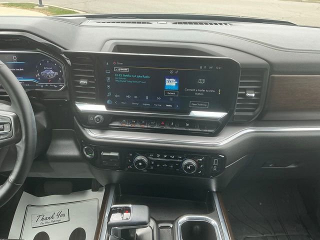 Used 2024 Chevrolet Silverado 1500 High Country w/ High Country Premium Package image 27