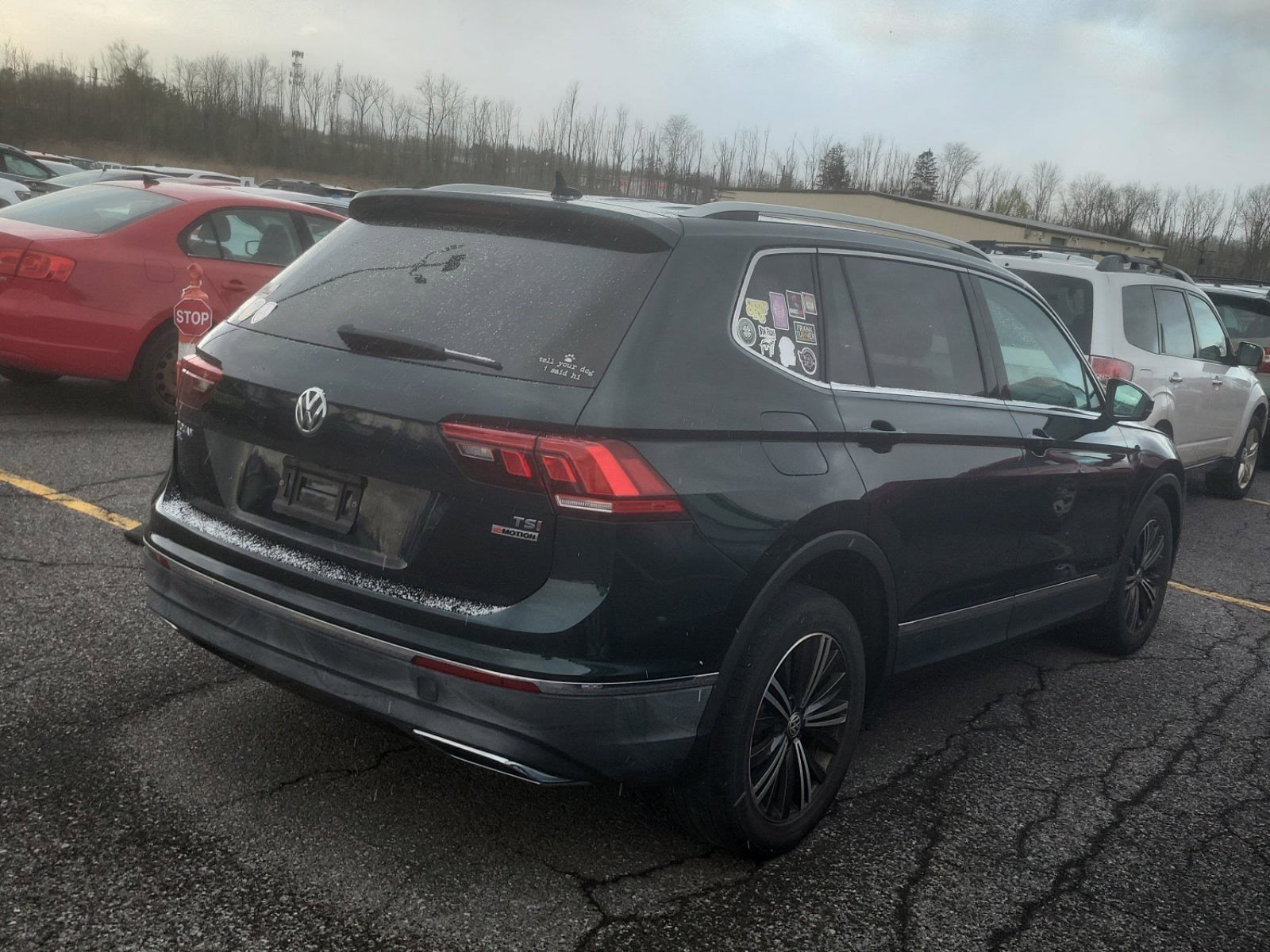 Used 2018 Volkswagen Tiguan SE AWD/4WD image 6