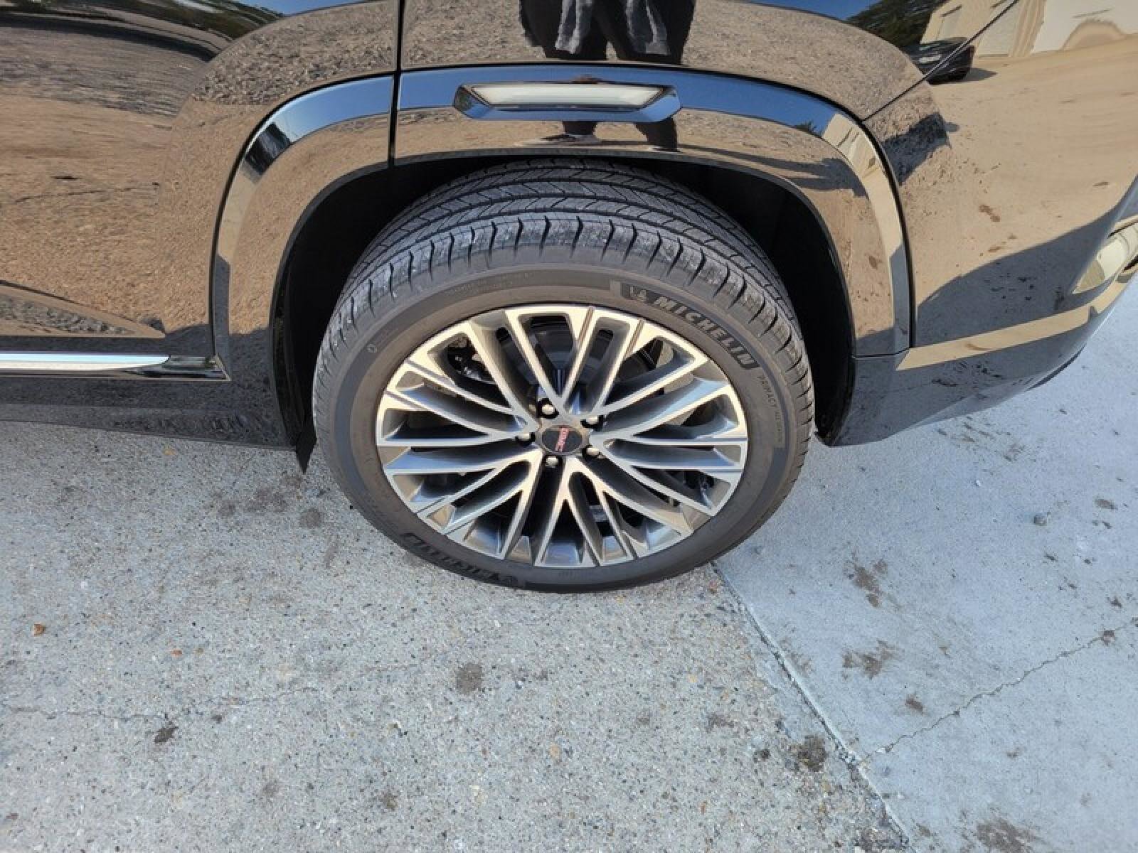 New 2026 GMC Terrain Denali w/ LPO, Floor Liner Package image 9