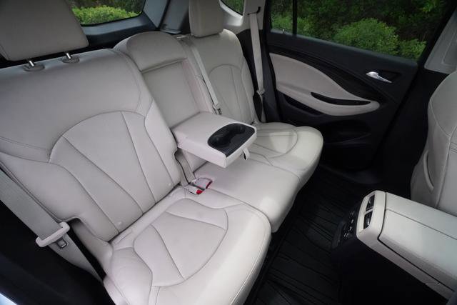 Used 2020 Buick Envision Essence w/ Experience Buick Package image 26