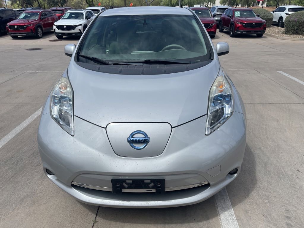 Used 2012 Nissan Leaf SL FWD image 2