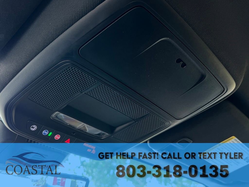 Used 2025 Chevrolet Equinox LT w/ Convenience Package II image 48