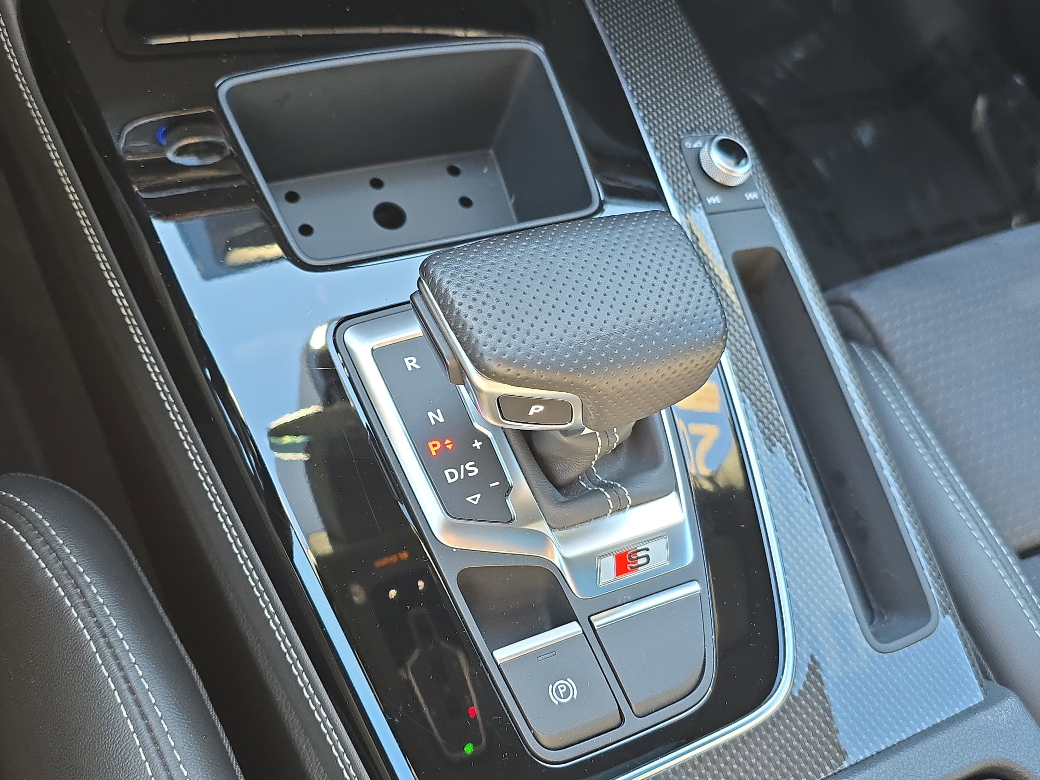 Used 2022 Audi SQ5 Premium Plus w/ Premium Plus Package image 23