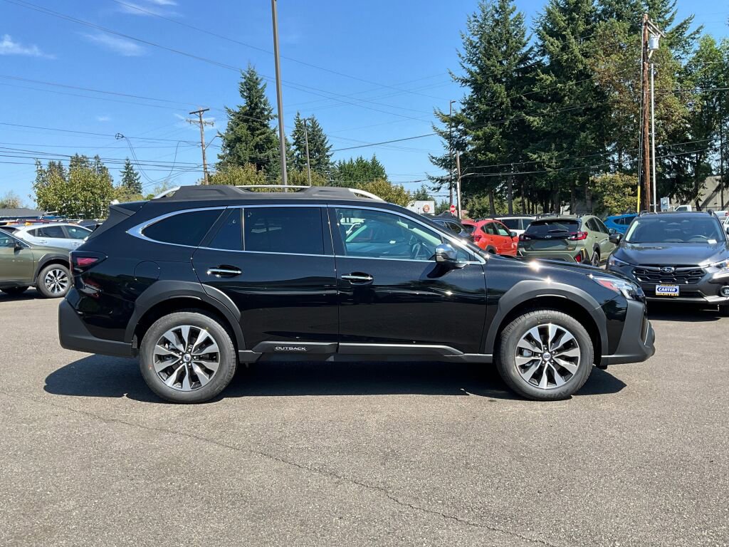 New 2025 Subaru Outback Touring XT image 9