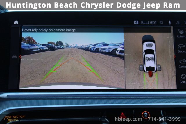 Used 2022 BMW X6 xDrive40i w/ M Sport Package image 29