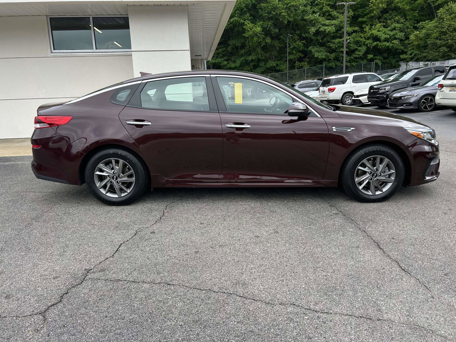 Used 2019 Kia Optima LX FWD image 2