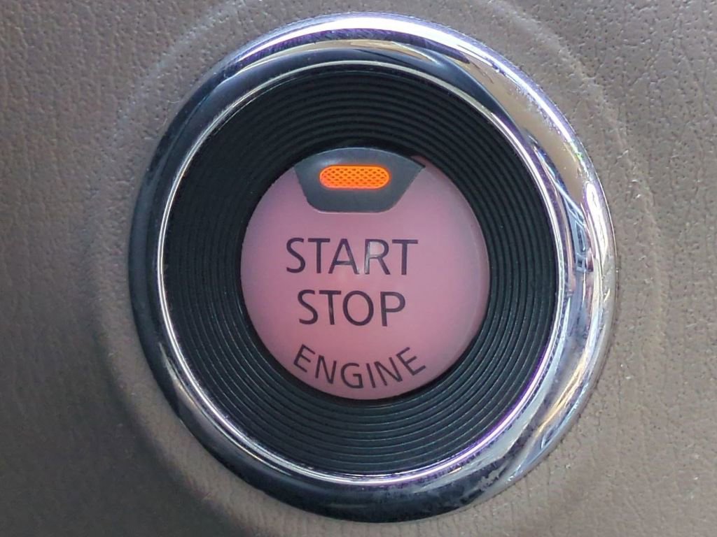 Used 2017 Nissan Pathfinder SL w/ SL Tech Package image 30