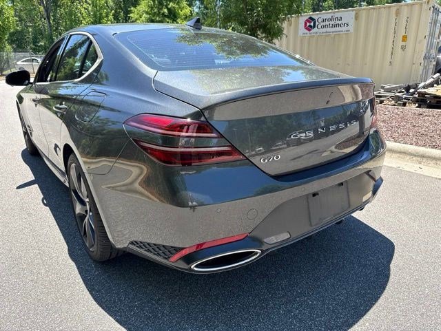 Used 2023 Genesis G70 3.3T w/ Sport Prestige Package RWD image 14