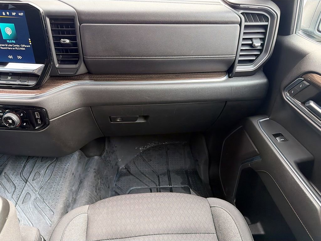 Used 2024 Chevrolet Silverado 1500 RST w/ Protection Package image 17