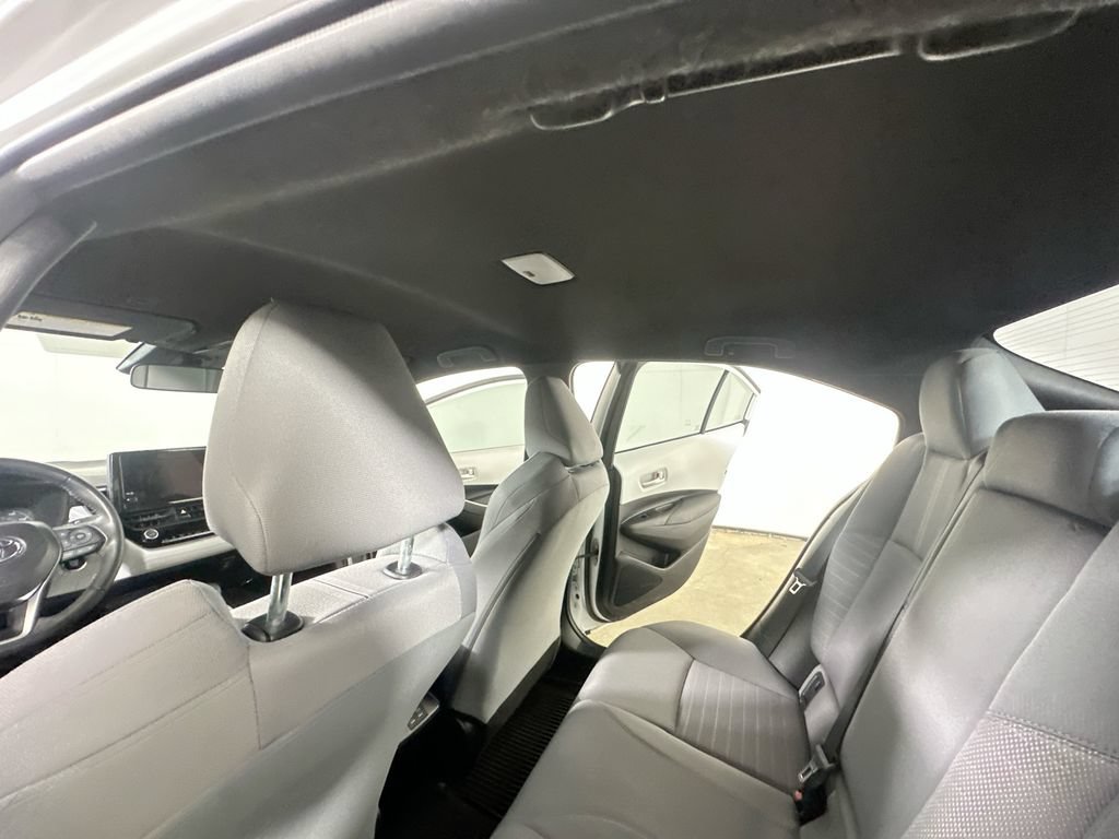 Used 2025 Toyota Corolla SE FWD image 14