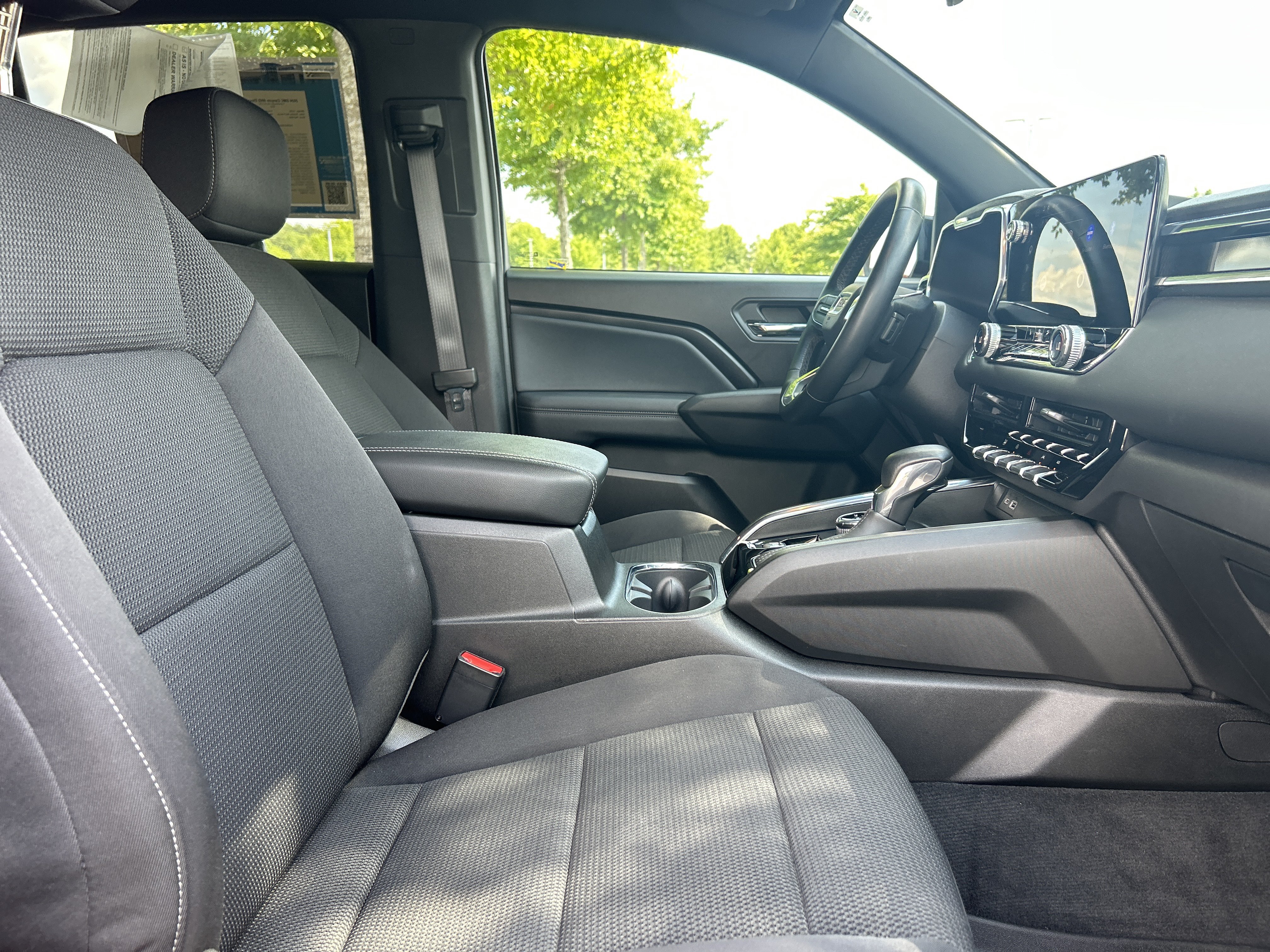 Used 2024 GMC Canyon Elevation w/ Convenience Package AWD/4WD image 31