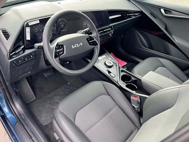 New 2026 Kia Niro Wind FWD image 13