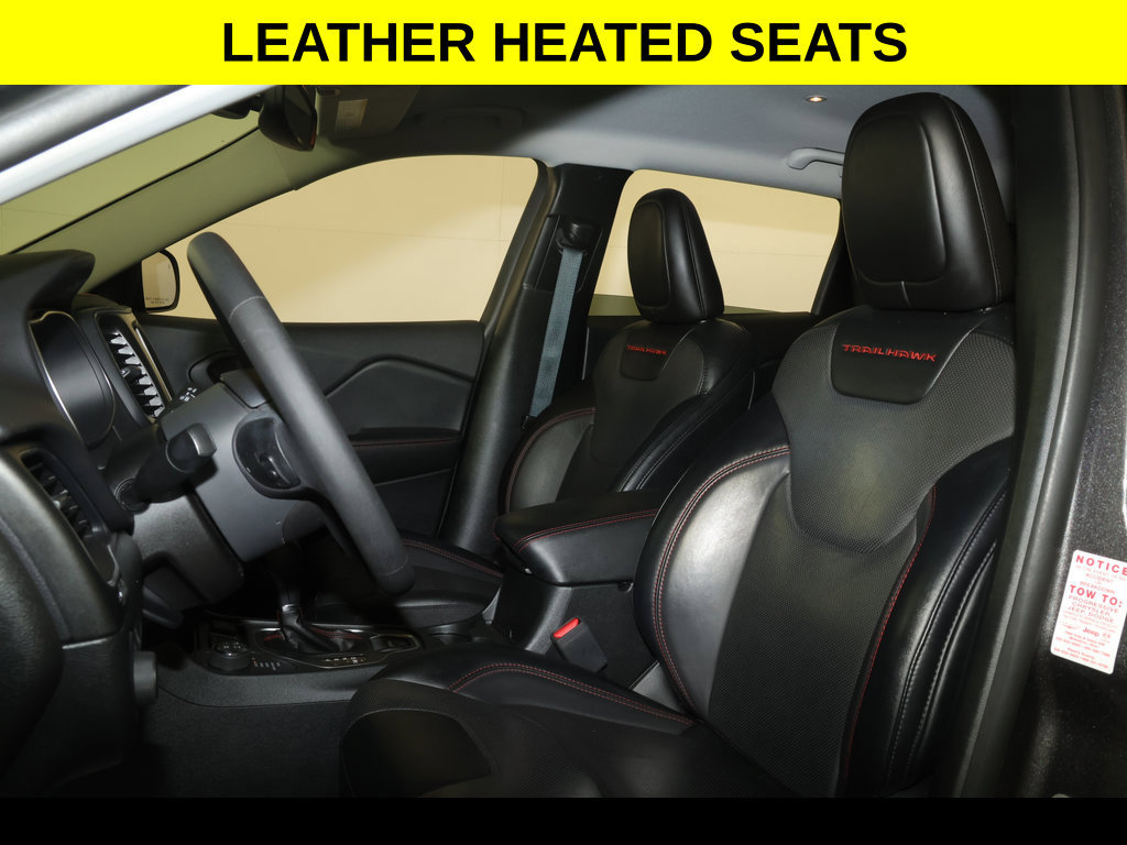 Used 2022 Jeep Cherokee Trailhawk w/ Premium Leather Package AWD/4WD image 3