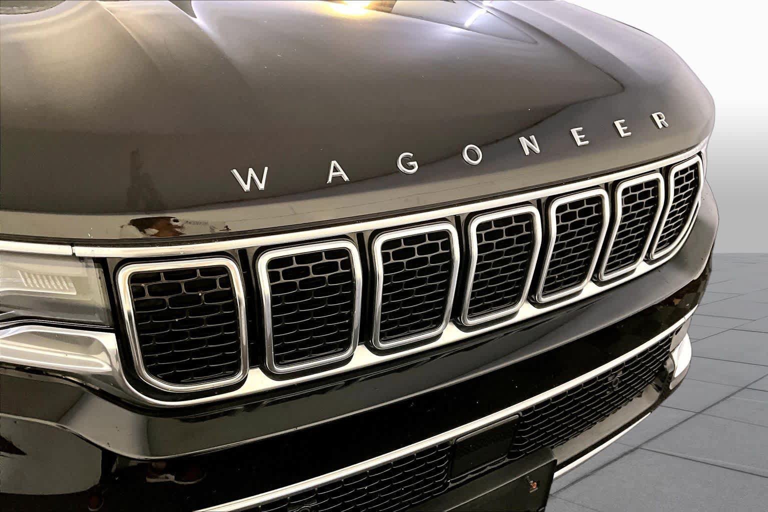 Used 2022 Jeep Wagoneer Series II AWD/4WD image 31