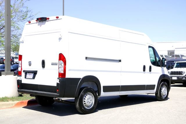 New 2026 RAM ProMaster 2500 w/ Convenience Group image 5