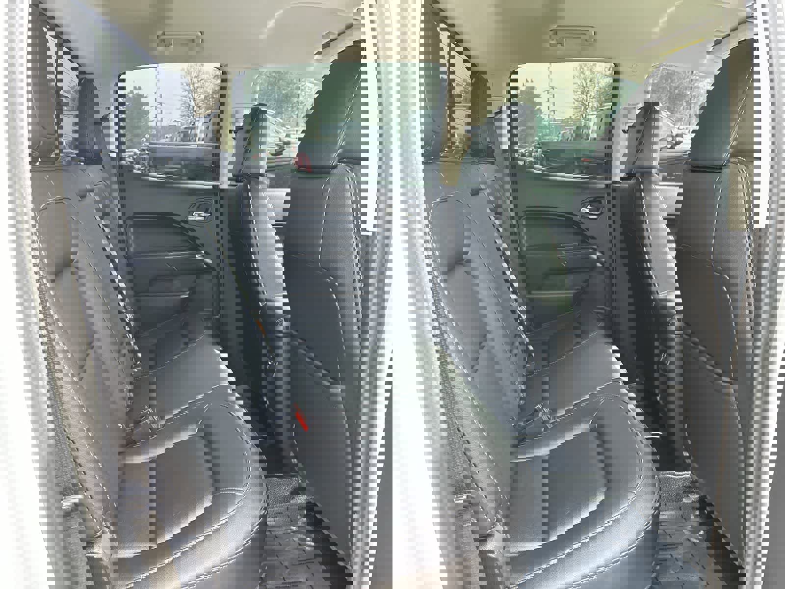 Used 2019 Chevrolet Colorado ZR2 image 7