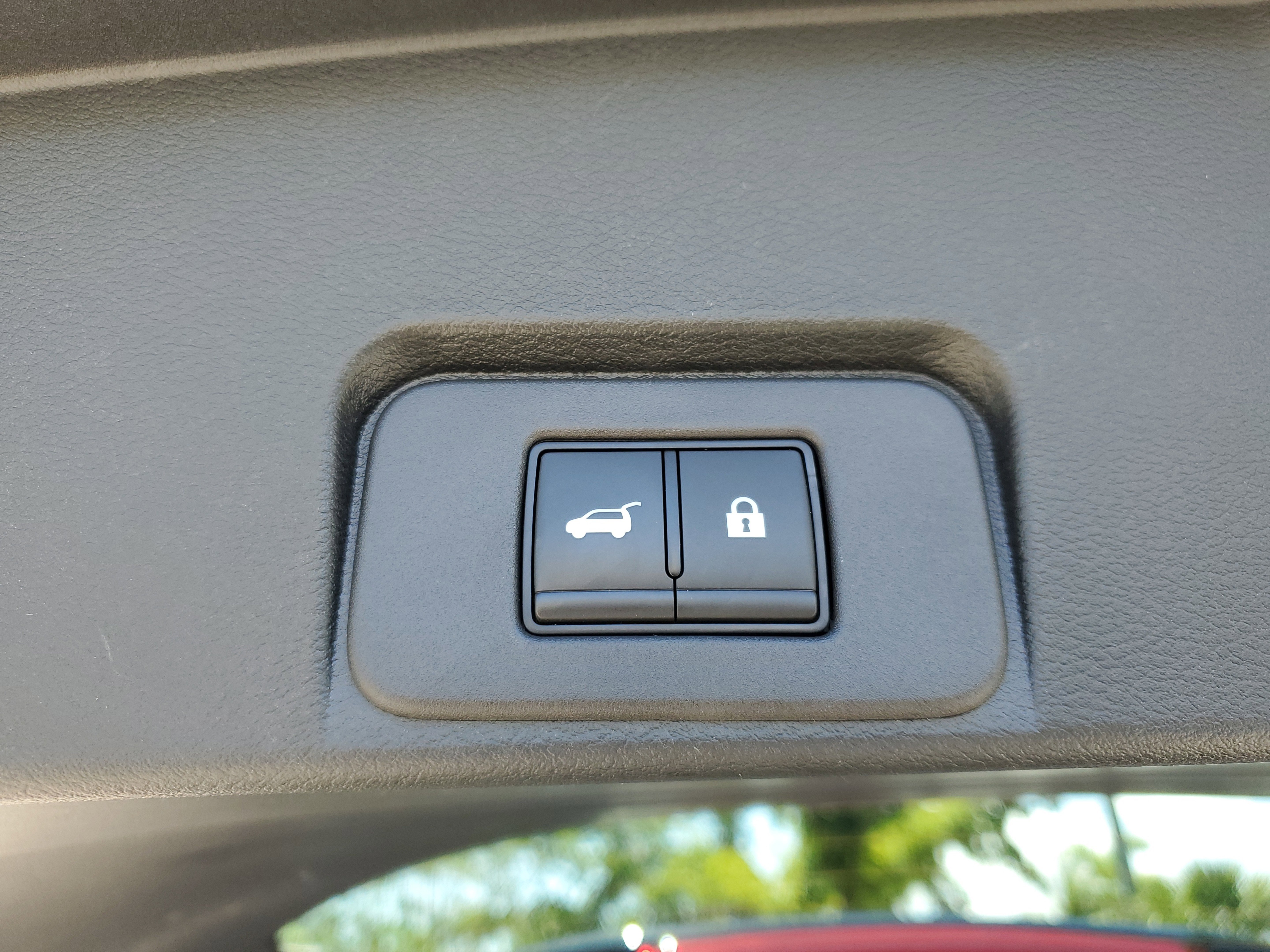 Certified 2023 Nissan Rogue SL image 16