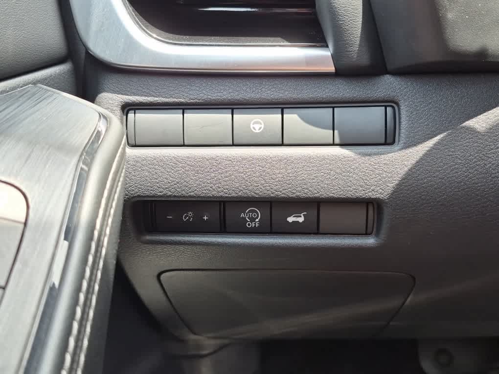 Used 2023 Nissan Rogue SL w/ SL Premium Package AWD/4WD image 19