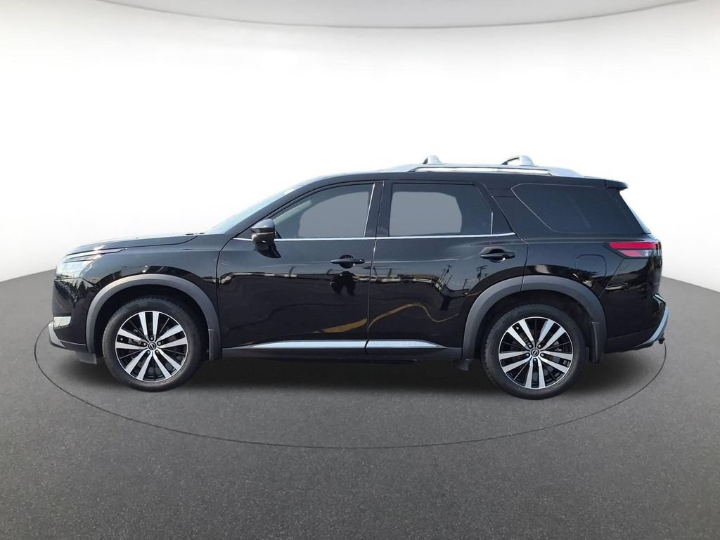 Used 2023 Nissan Pathfinder Platinum AWD/4WD image 8