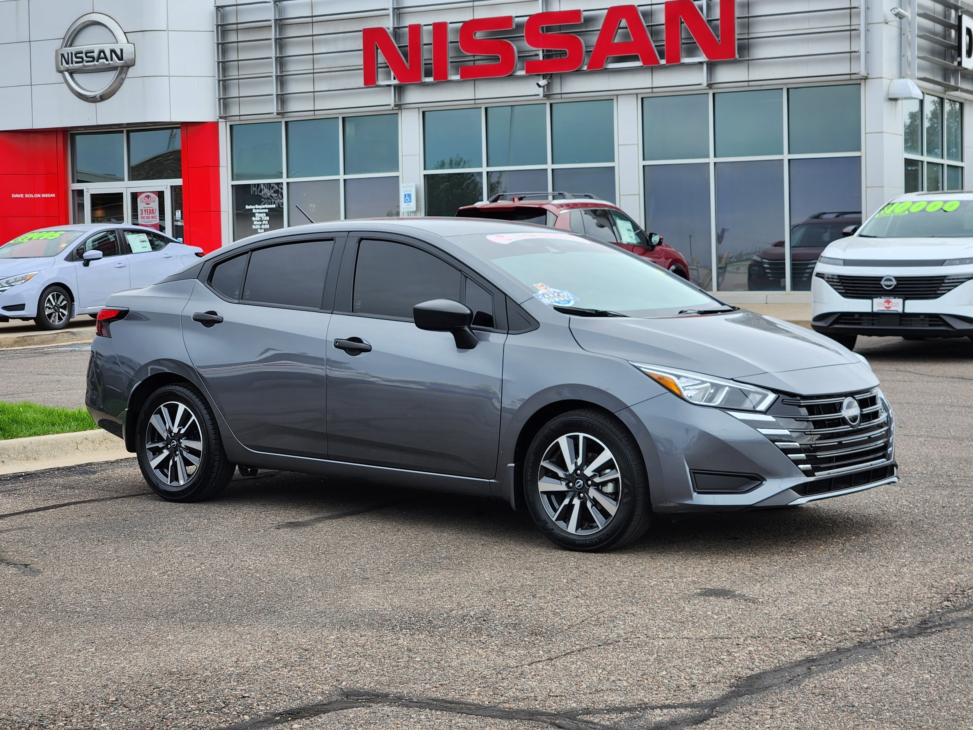 Used 2024 Nissan Versa S w/ S Plus Package image 5
