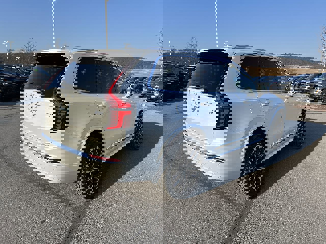 Used 2026 Volvo XC90 B5 Plus w/ Protection Package image 7