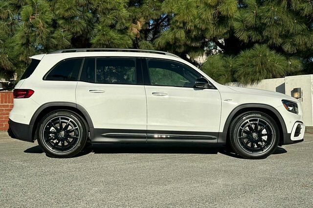New 2026 Mercedes-Benz GLB 35 AMG 4MATIC image 3