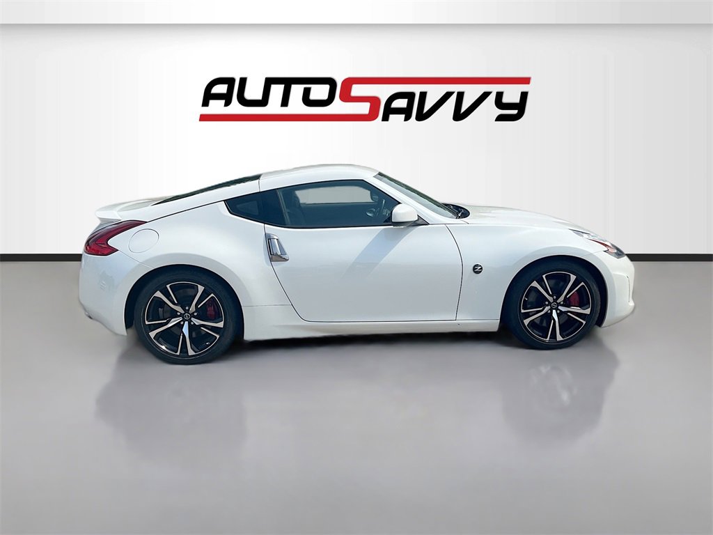 Used 2018 Nissan 370Z w/ Sport Package image 8