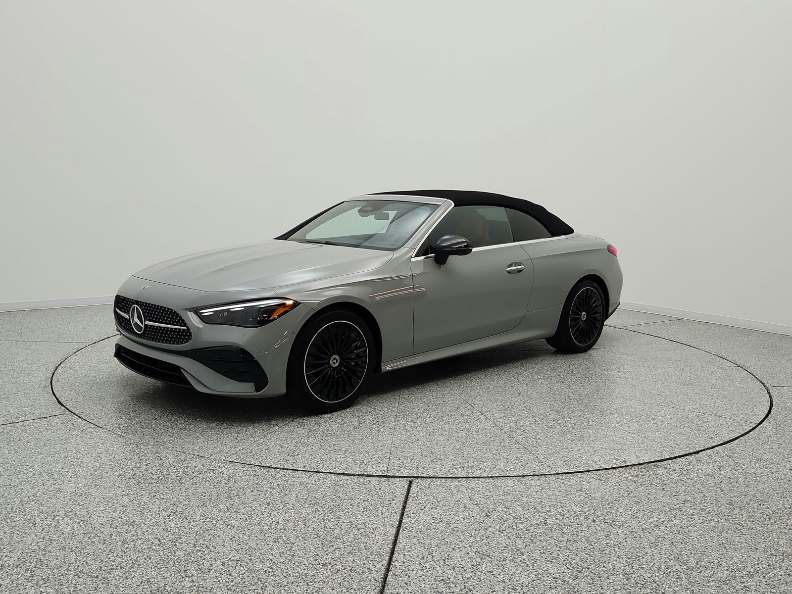 Certified 2024 Mercedes-Benz CLE 450 4MATIC Cabriolet image 22