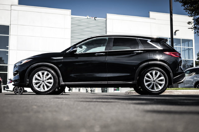 Used 2019 INFINITI QX50 Essential w/ Premium Audio Package AWD/4WD image 18