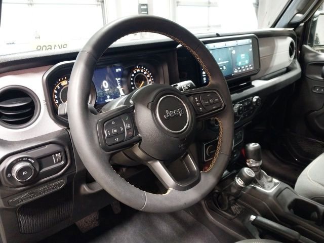 Used 2024 Jeep Wrangler Willys image 5