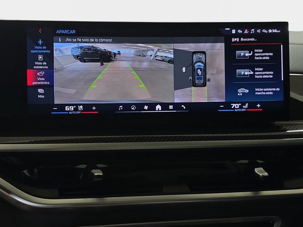 Certified 2024 BMW X7 M60i w/ Executive Package AWD/4WD image 24