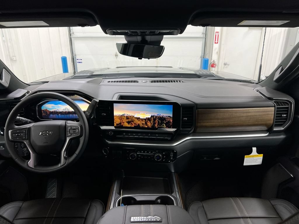 New 2026 Chevrolet Silverado 2500 High Country w/ High Country Premium Package AWD/4WD image 10