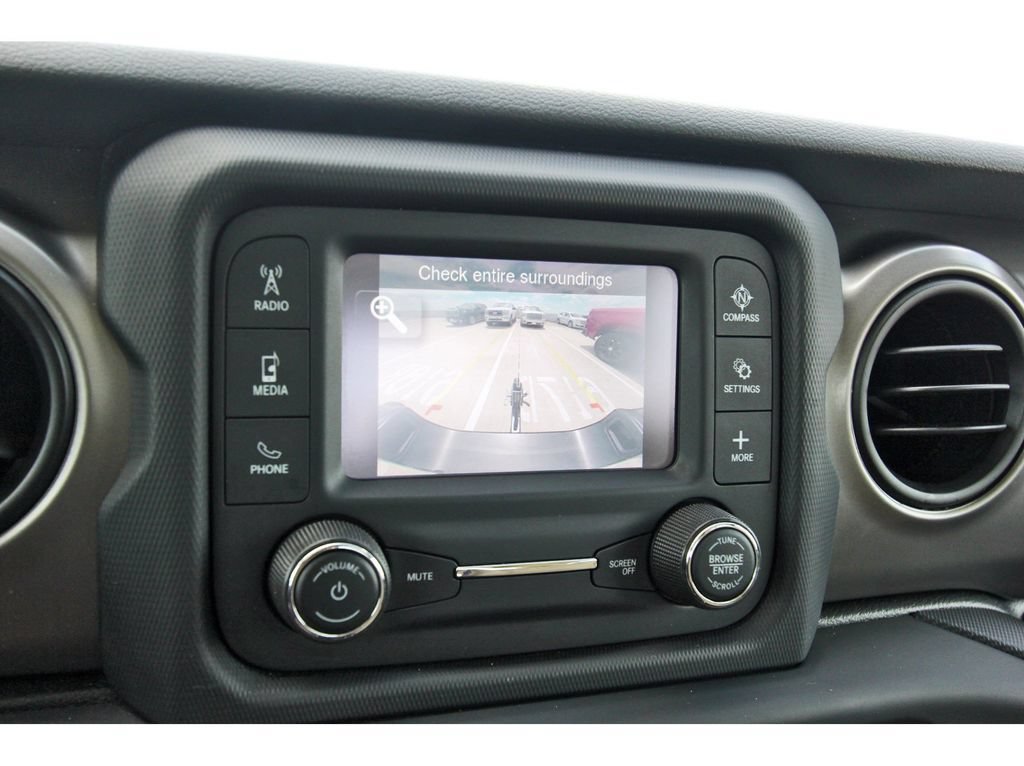 Used 2020 Jeep Gladiator Sport w/ Trailer Tow Package AWD/4WD image 20