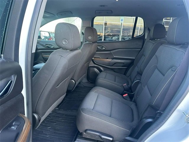Certified 2023 GMC Acadia SLE w/ Driver Convenience Package image 11