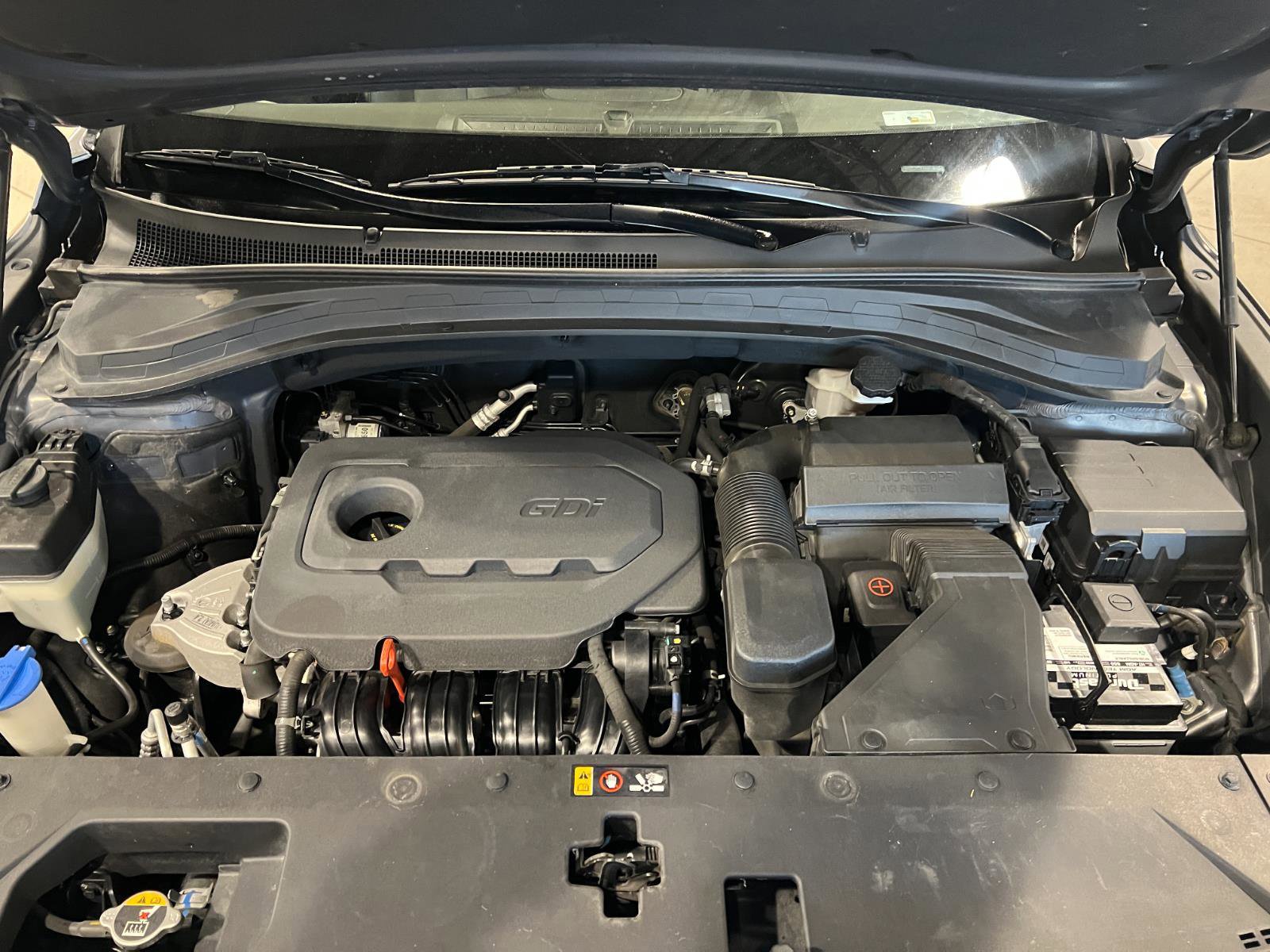 Used 2019 Hyundai Santa Fe Limited image 45