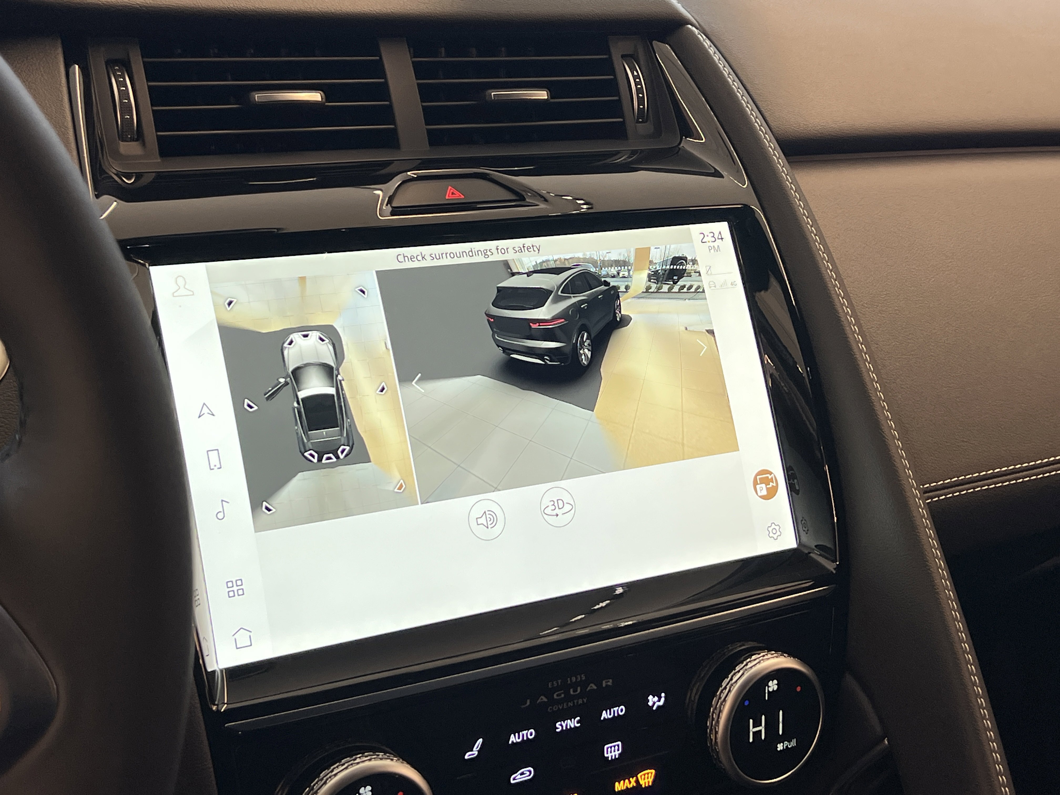 New 2024 Jaguar E-PACE R-Dynamic SE image 25