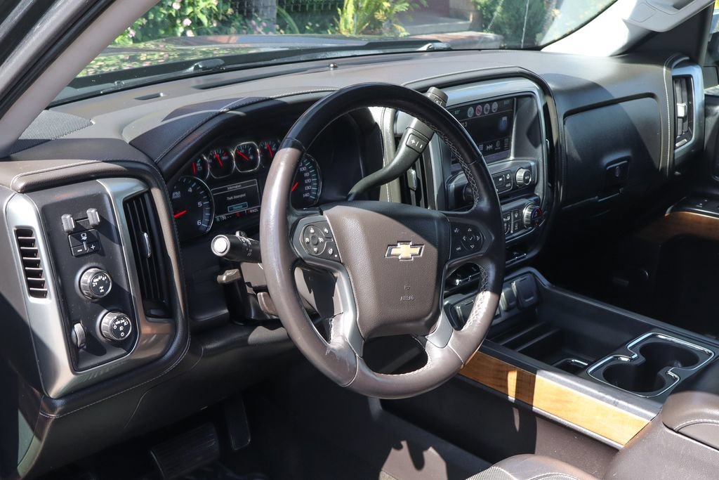 Used 2017 Chevrolet Silverado 1500 LTZ w/ Sport Package AWD/4WD image 23