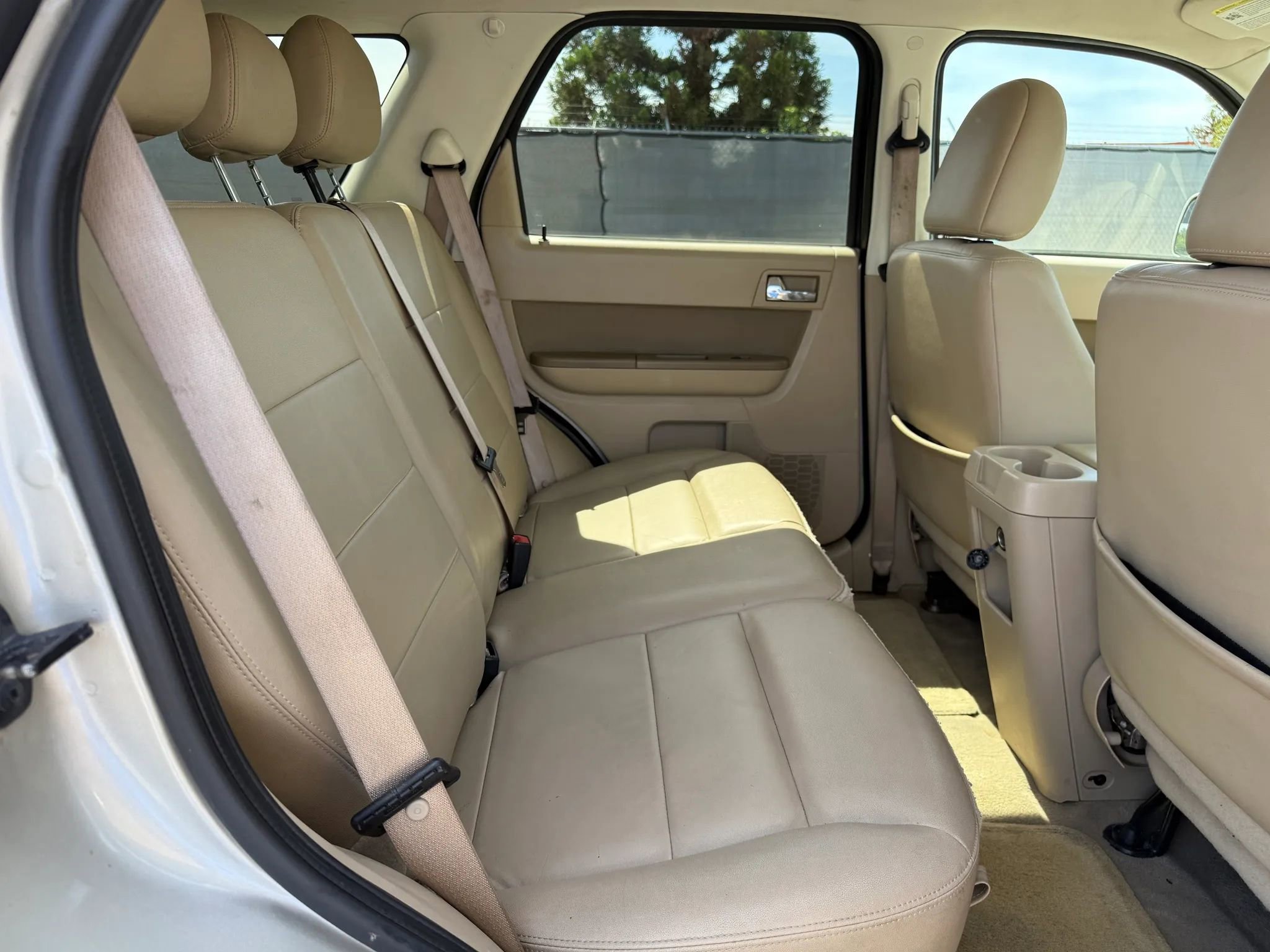 Used 2010 Ford Escape Limited AWD/4WD image 20