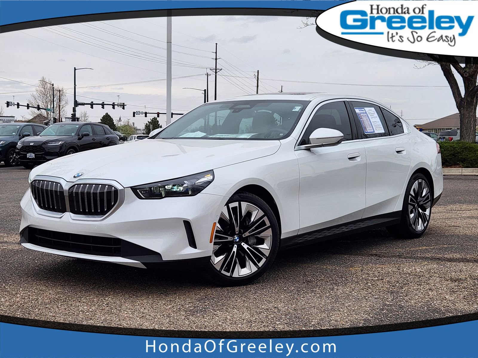 Used 2026 BMW 540i xDrive AWD/4WD image 1