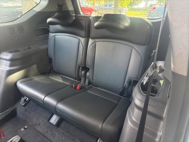 Used 2024 Kia EV9 Light Long Range RWD image 18