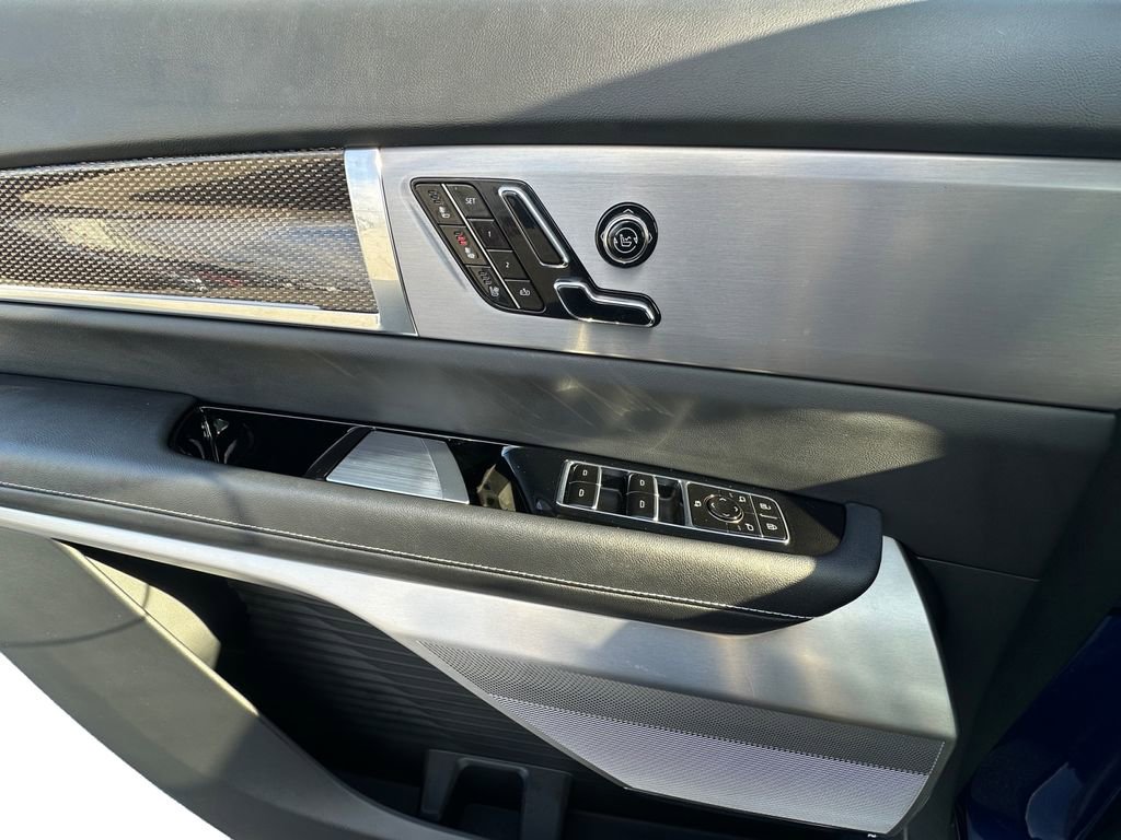 Used 2026 Cadillac Vistiq Sport w/ LPO, Floor Liner Package image 11