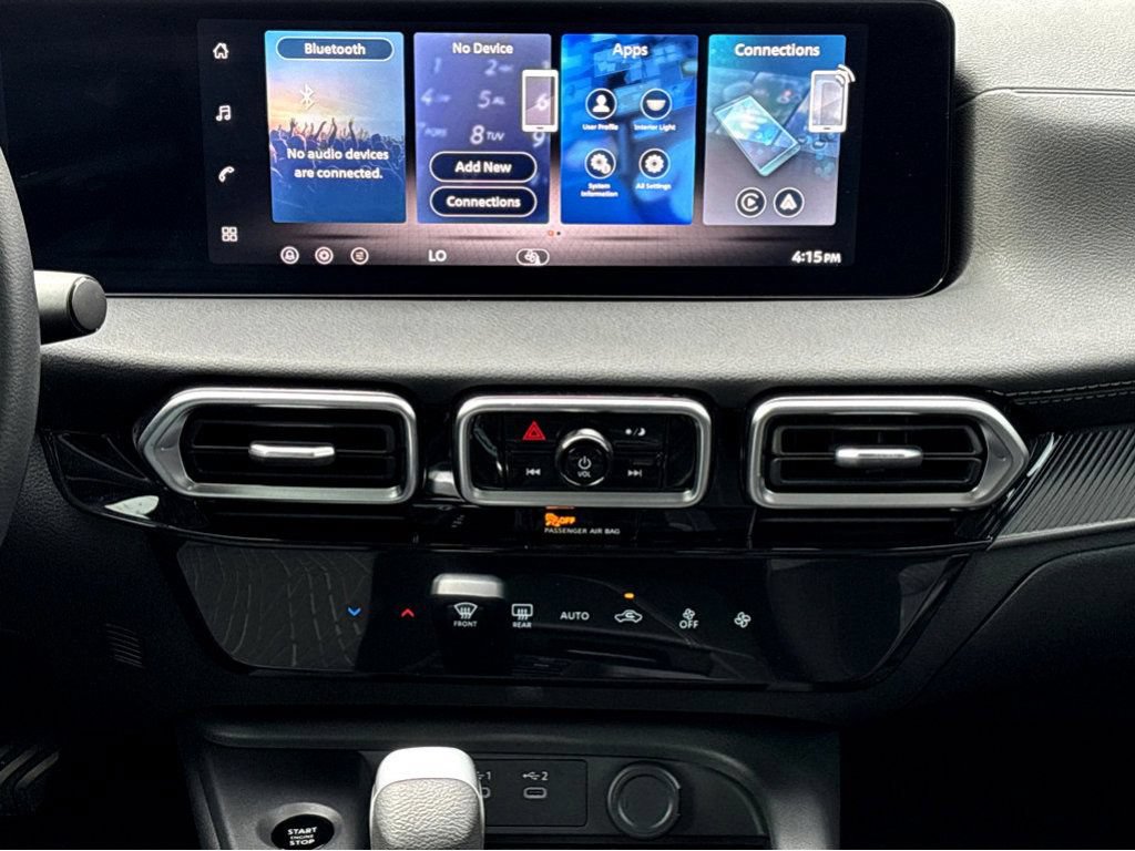 New 2026 Nissan Sentra SV w/ SV Convenience Package FWD image 32