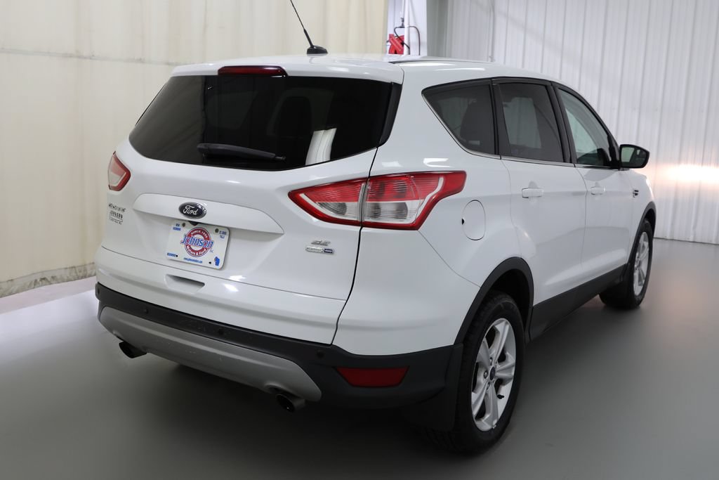 Used 2015 Ford Escape SE AWD/4WD image 17