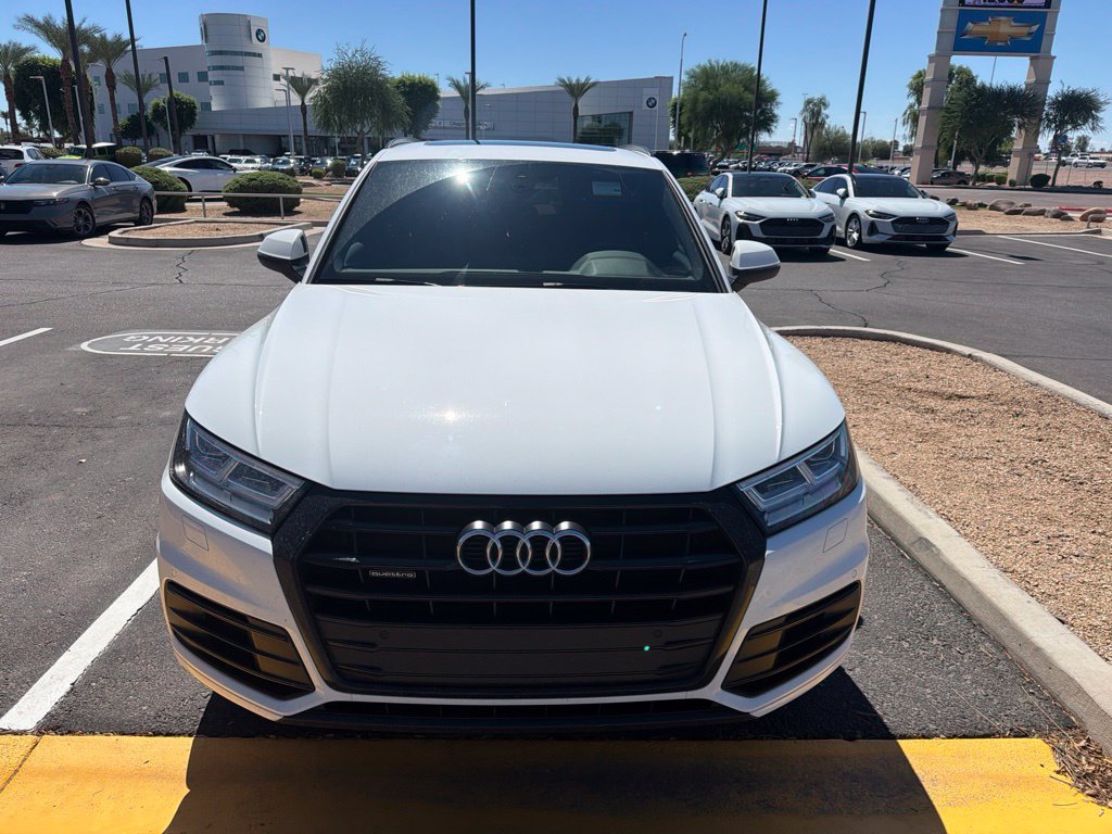 Used 2020 Audi Q5 2.0T Premium Plus w/ Premium Plus Package AWD/4WD image 2