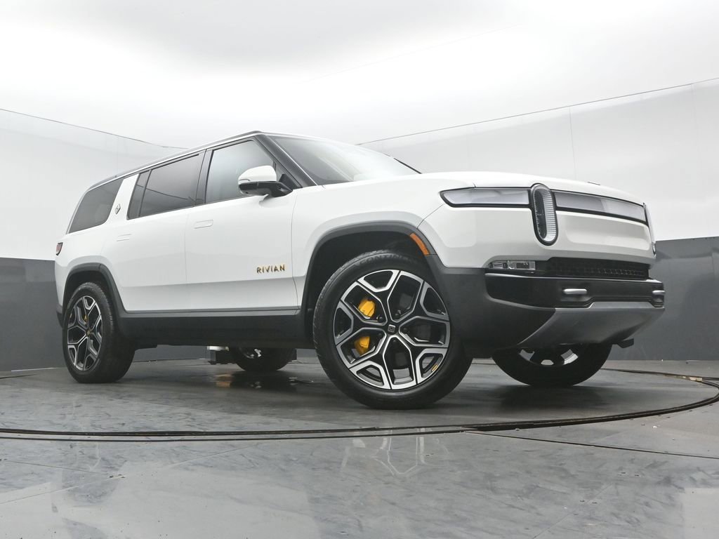 Used 2024 Rivian R1S Adventure AWD/4WD image 29