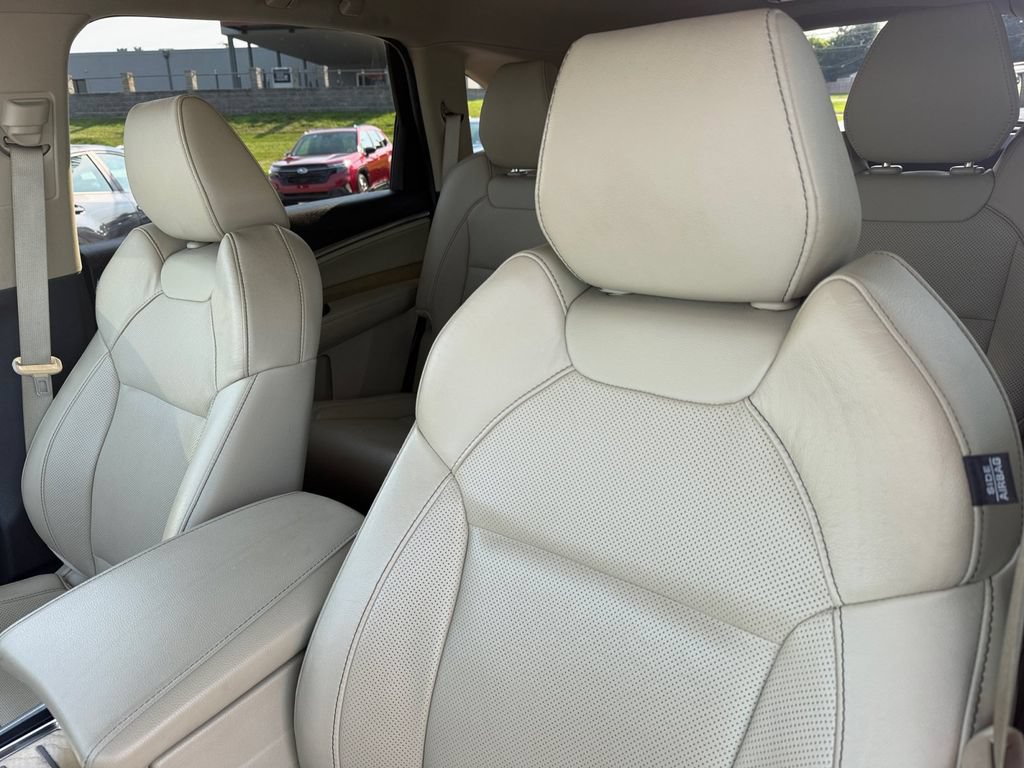 Used 2020 Acura MDX SH-AWD w/ Technology Package image 13